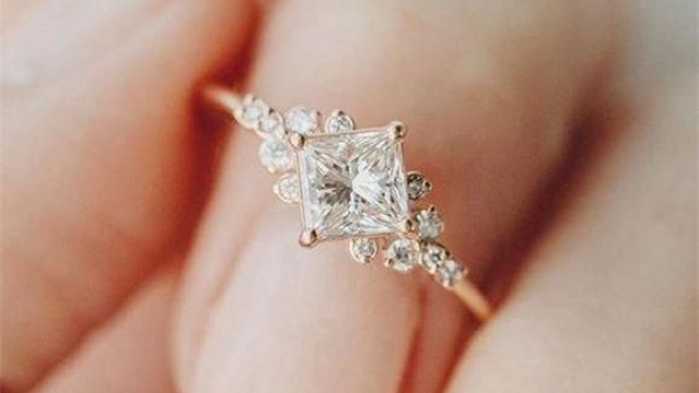 Sparkle Without the Guilt: The Beauty of Moissanite Engagement Rings